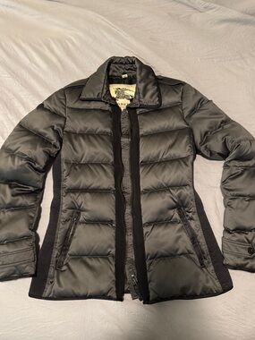 Burberry Metallic Gray/BlackWomen's Puffer Jacket (100% Authentic)